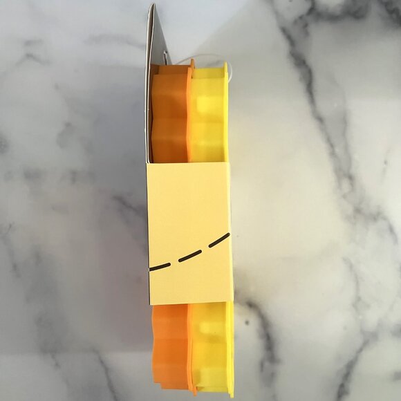 NEW Bee Chill Silicone Set of 2 Ice Trays for Hexagonal Ice, Yellow and Orange - Picture 3 of 7